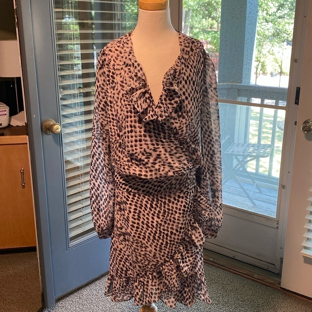 Lucy Paris Wrap Around Dress and Cover Up Size XS in Like New Condition